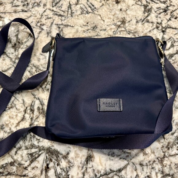 Radley London Nylon Crossbody NWT - Picture 3 of 4
